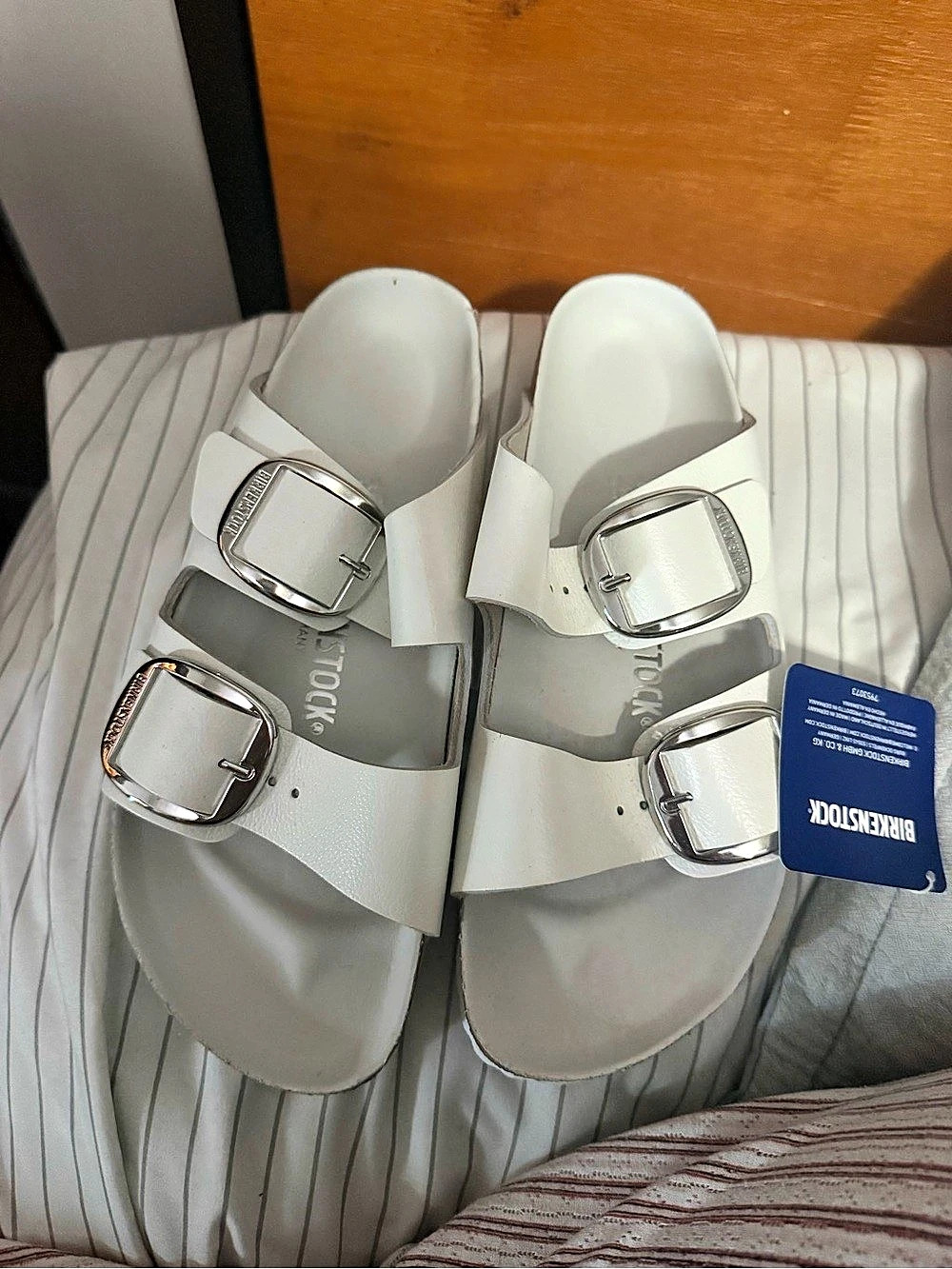 Birkenstock Arizona Big Buckle Big Buckle Sandals in White US 9.5 NWT